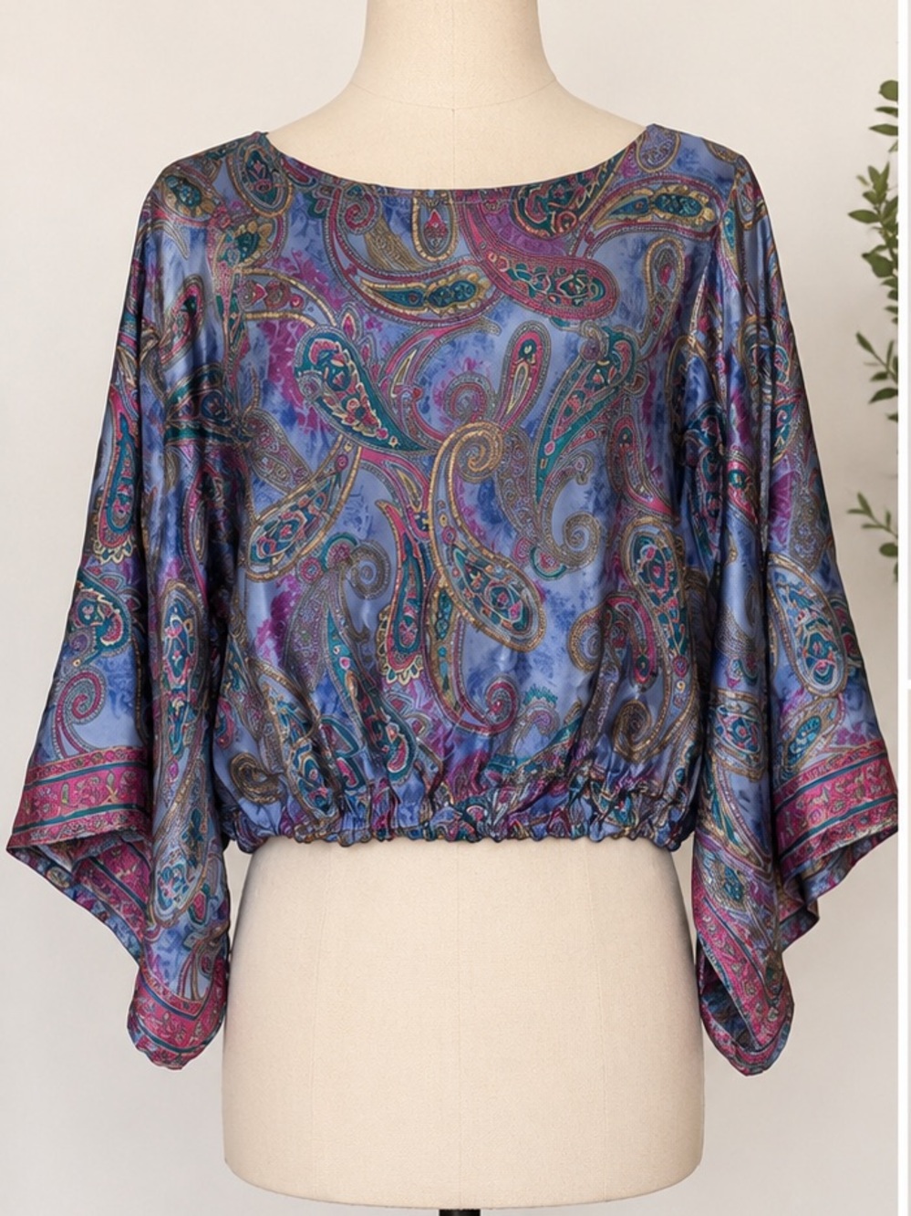 Chelsea & Theodore Blue Paisley Cropped Blouse with Elastic Hem